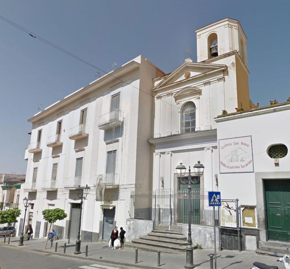 Casa Armonia Comfort A Torre Del Greco Bagian luar foto
